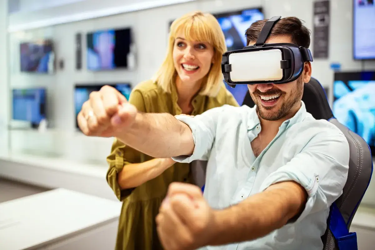 young-happy-couple-playing-video-games